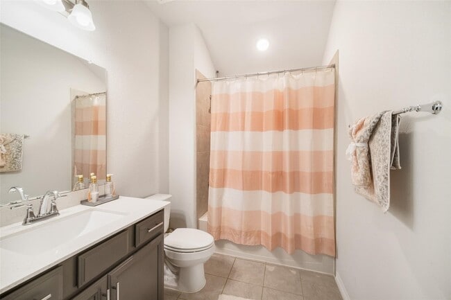 Photo - 1811 Smithers Landing Dr