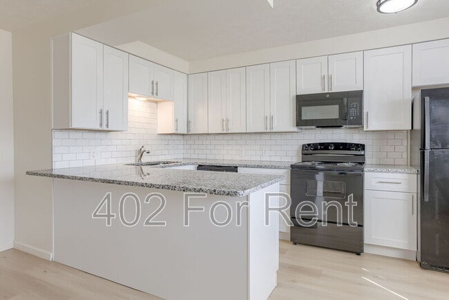 Photo - 1056 S 29th St