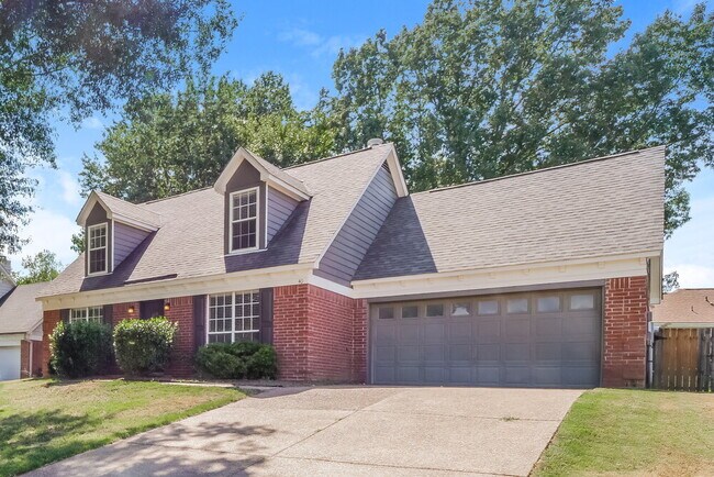 Photo - 40 Center Oak Dr