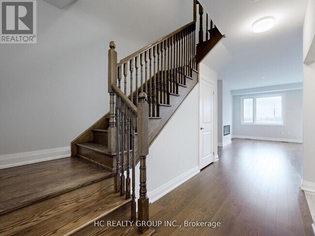 Photo - 827 Smoothwater Ln