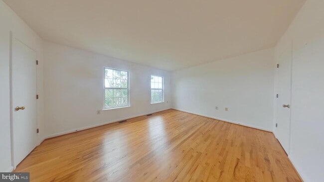 Photo - 118 Parkside Dr