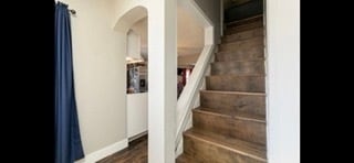 Photo - 427 W College St