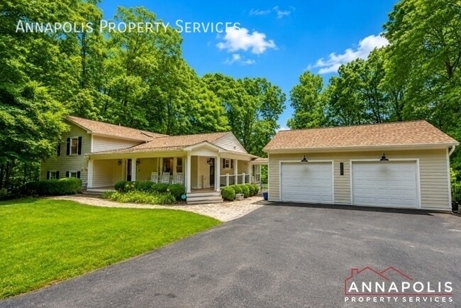 Photo - 2606 Lecompte Ln
