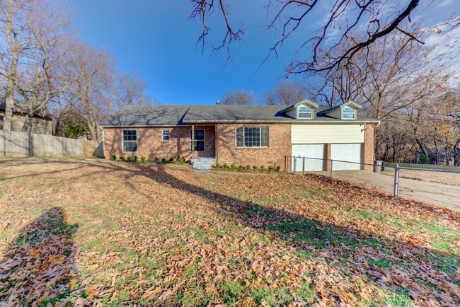 Photo - Stunning 4 Bed 3 Bath Home on Quiet Street!