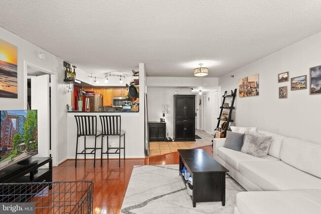 Photo - 1024 N Utah St Unidad 424