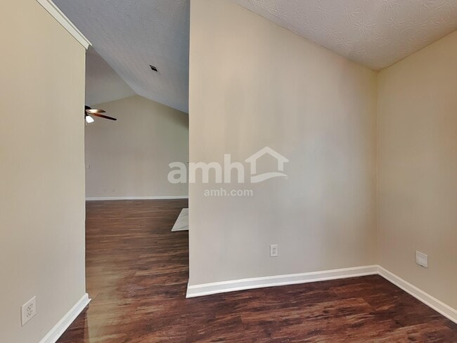 Photo - 1795 Charleston Oak Cir