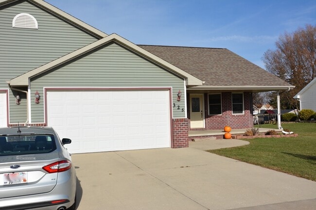 Photo - 325 Cordy Lane