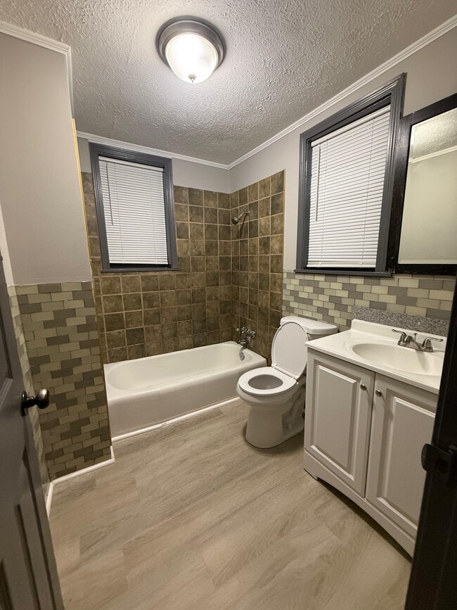 Photo - 12 Puritan St