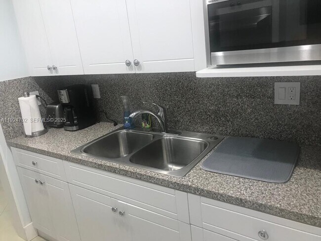 Photo - 7921 Abbott Ave Unit 5