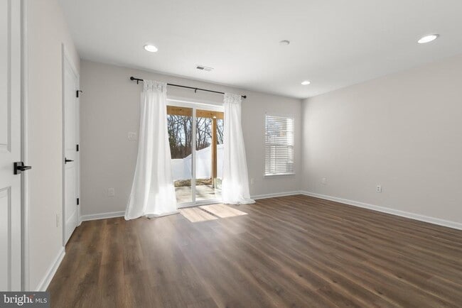 Photo - 69 Aviary Rd