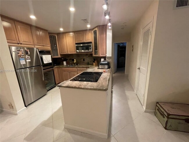 Photo - 6339 Bay Club Dr Unit 2