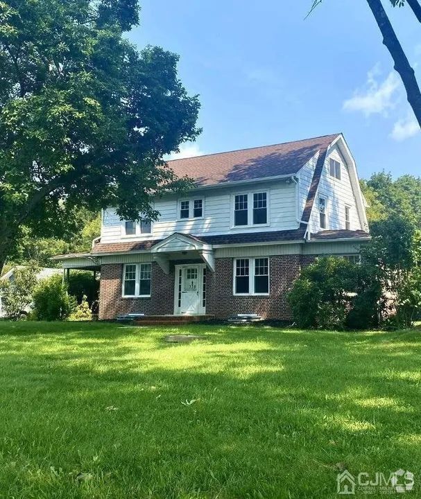 Building Photo - 338 Buckelew Ave Rental