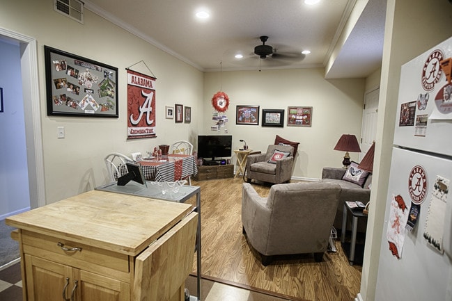 Photo - Walden Chase Apartments