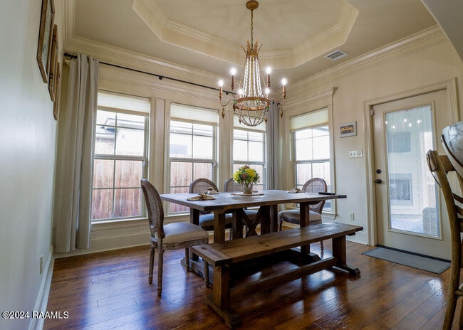 Photo - 228 Crenshaw Dr
