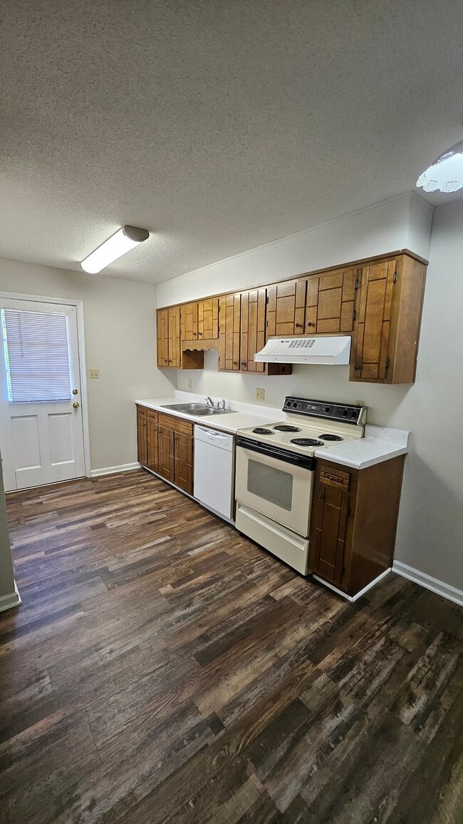 Photo - 2845 Vance Dr NW Unit # 1