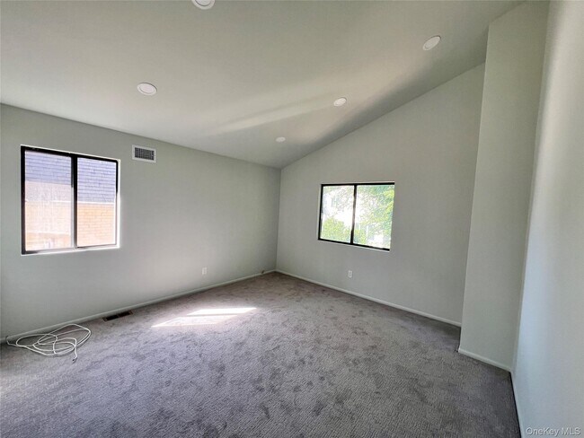 57 Firwood Rd