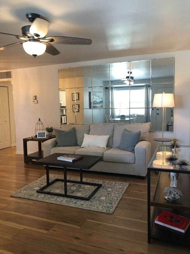 Photo - 4480 Ironwood Cir Unidad 309