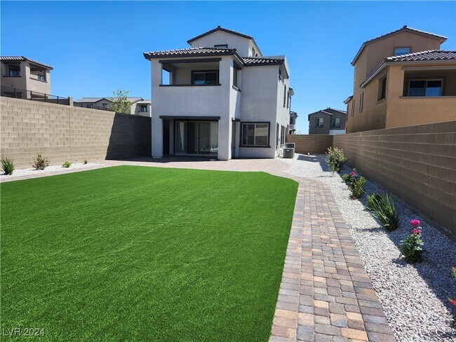 Photo - 2383 Open Valley St