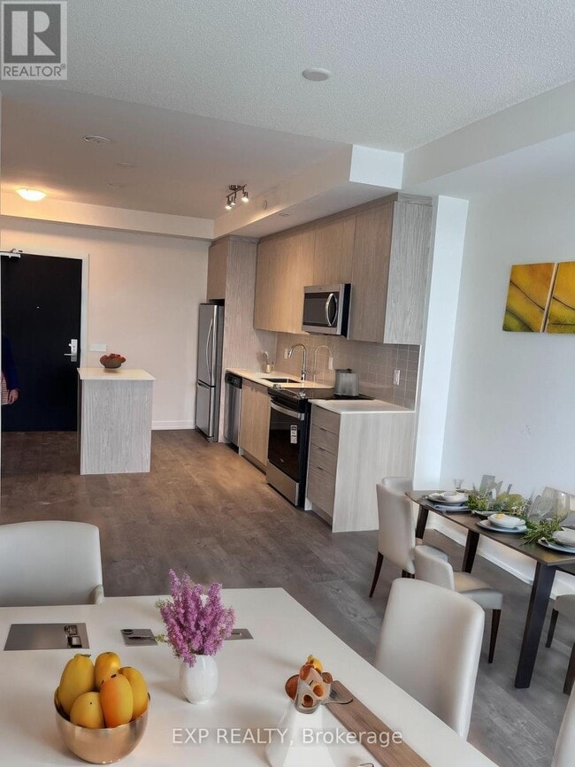 Photo - 55 Duke St W Unit 906