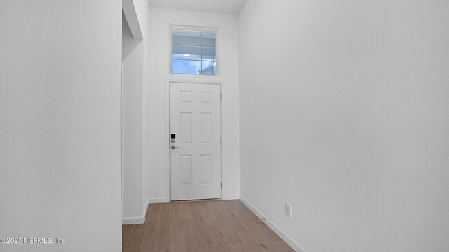 Photo - 264 Lake Sinclair St