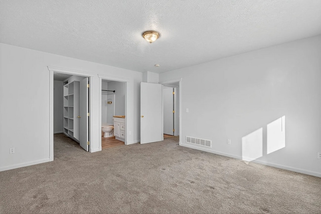 Photo - Impressive 5 bed/3 bath twin home in Chubbuck with just under 3000 square feet.