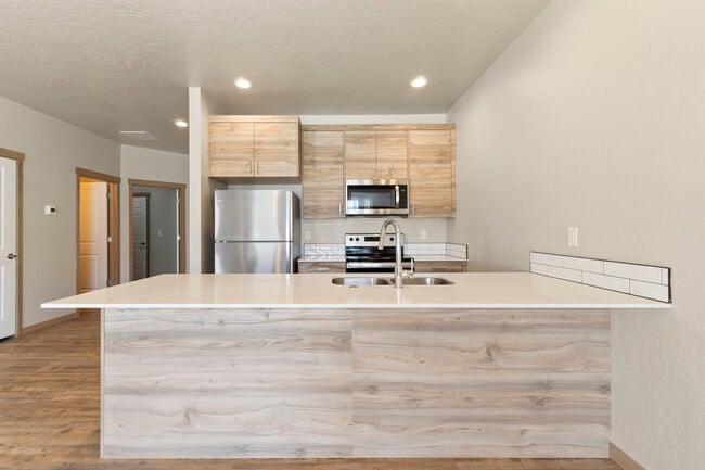 Photo - Thayer Cottages