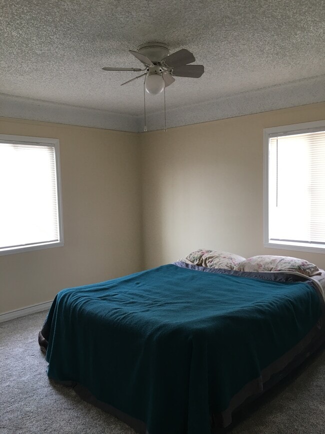 Photo - 235 Corona Ave Unidad 235 Corona Ave.