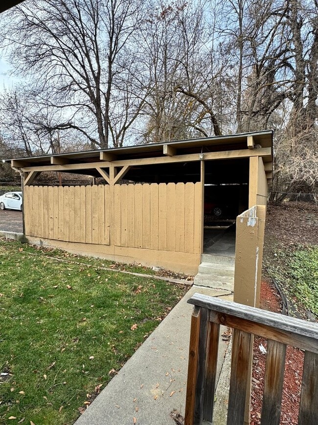 Photo - Near Franklin Park 2 br 1ba, stacked washer/dryer included.