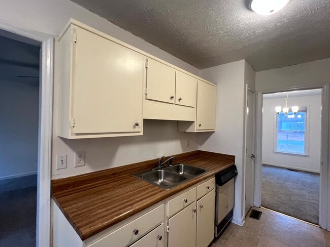 Photo - 9416 Gooden Dr