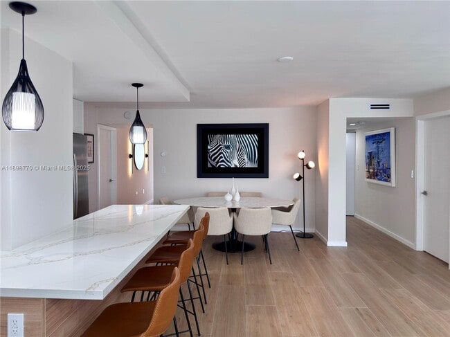Photo - 10230 Collins Ave Unidad 102