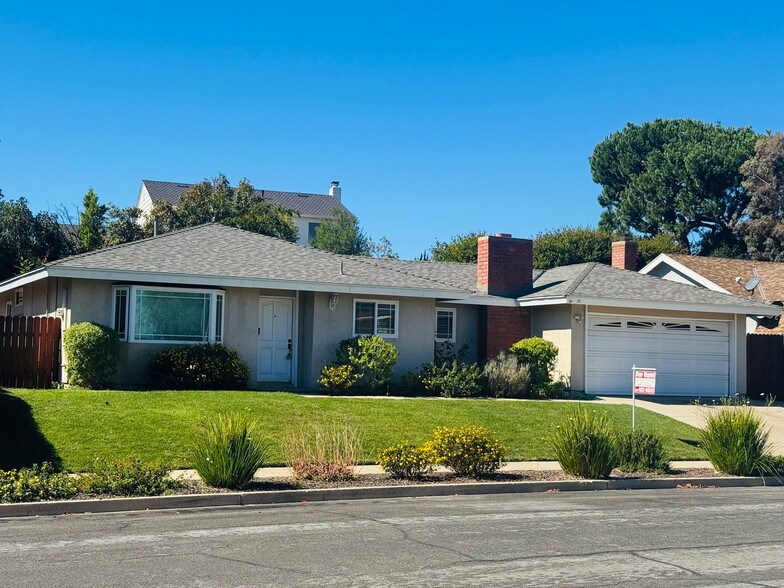 91 S Dewey Ave