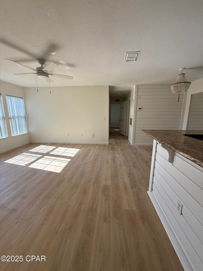 Photo - 1001 Lighthouse Rd