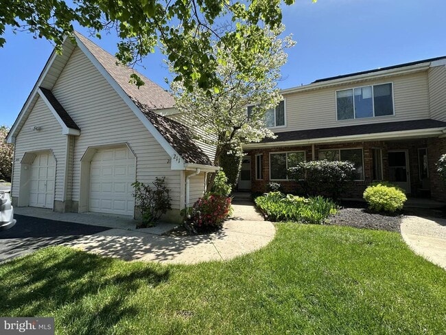 Photo - 211 Nathan Dr Townhome