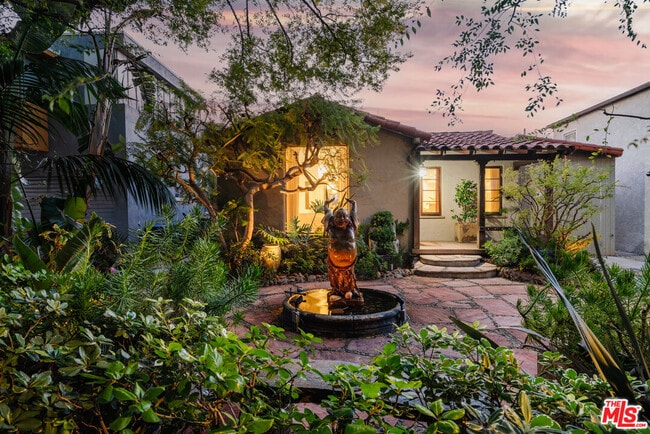 Photo - 1311 Maple St