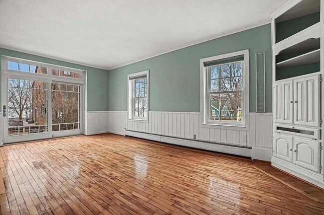 Photo - 2906 Lakeland Ave