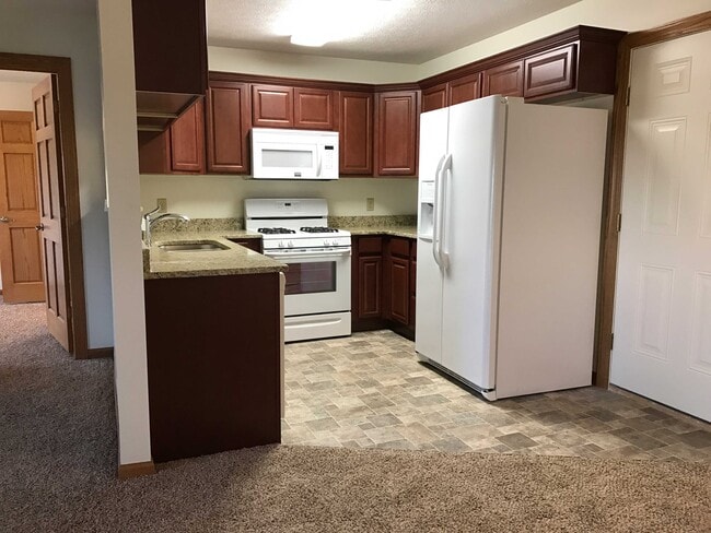 Photo - 1001 Altamonte Dr