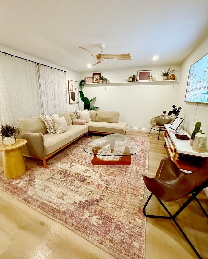 Spacious & Stylish 3BR Townhome in 85250! ... - Spacious 3BR Townhome in Scottsdale
