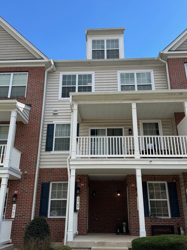 Photo - Beautiful Penn Square Townhome in Lansdale...