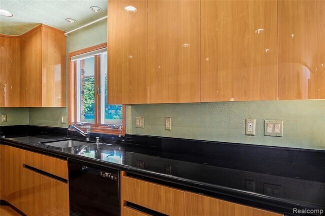 Photo - 1777 Fairway Dr