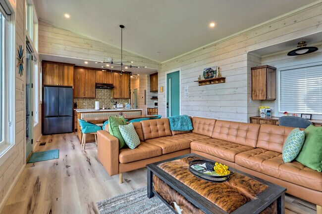 Photo - 122 Cannon St