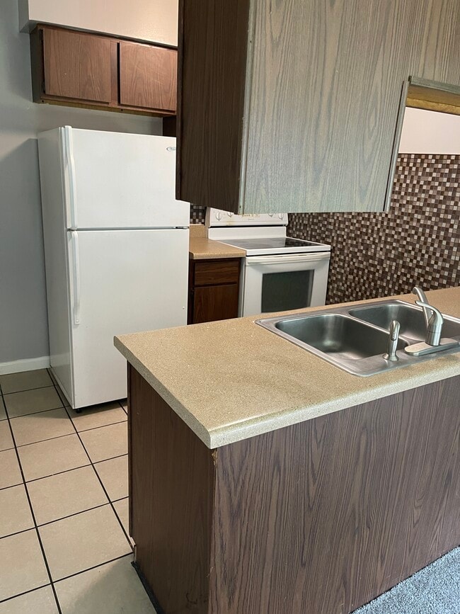 Photo - 4465 W Milham Ave Unit 1