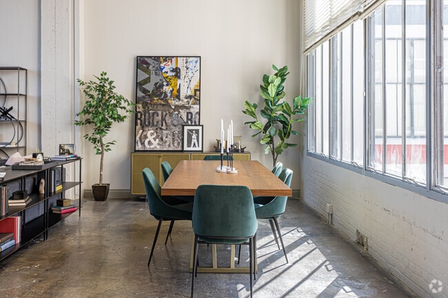 2BR, 2BA - 1,612SF - American Can Apartments