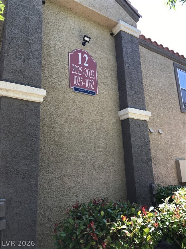 Building Photo - 2300 E Silverado Ranch Blvd Unit 2031