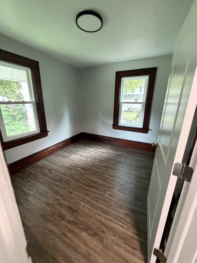Photo - 1031 Fairbanks Pl