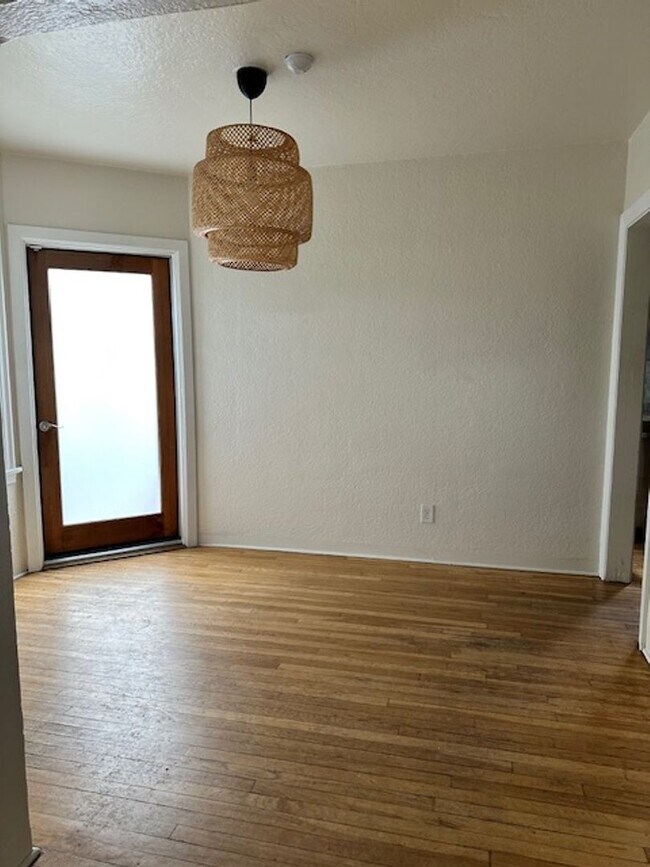 Photo - Darling 2 bedroom 1 bath with bonus room
