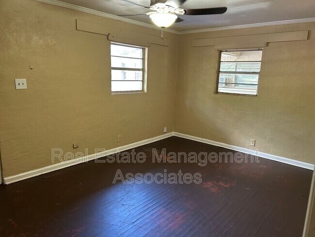 Photo - 220 E Central Ave Unit Apt A