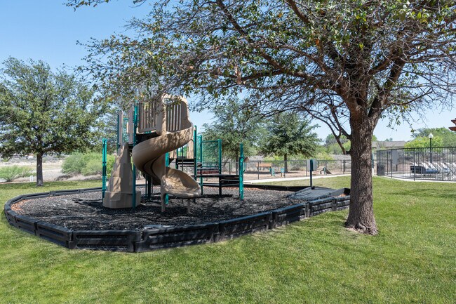 Photo - Stonegate Apartments