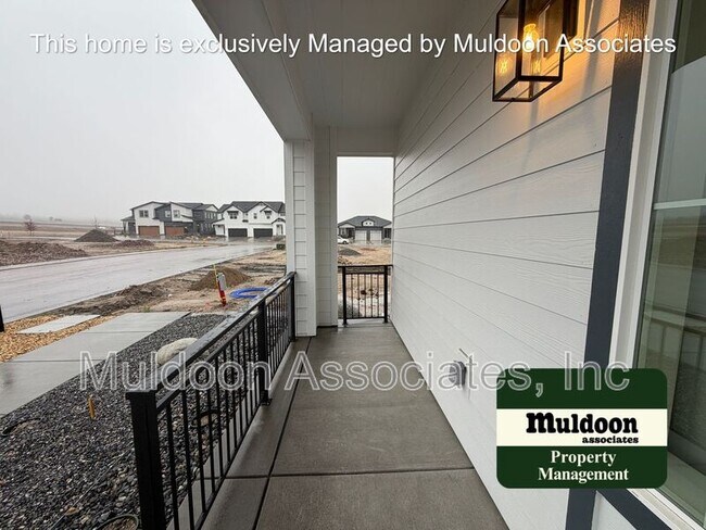 Photo - 10425 Spry St