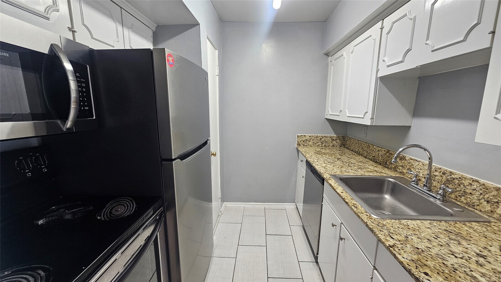 Photo - 3015 Greenridge Dr Unit 68