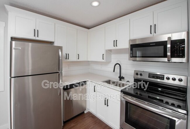 Photo - 12 A Kirby Rd Townhome